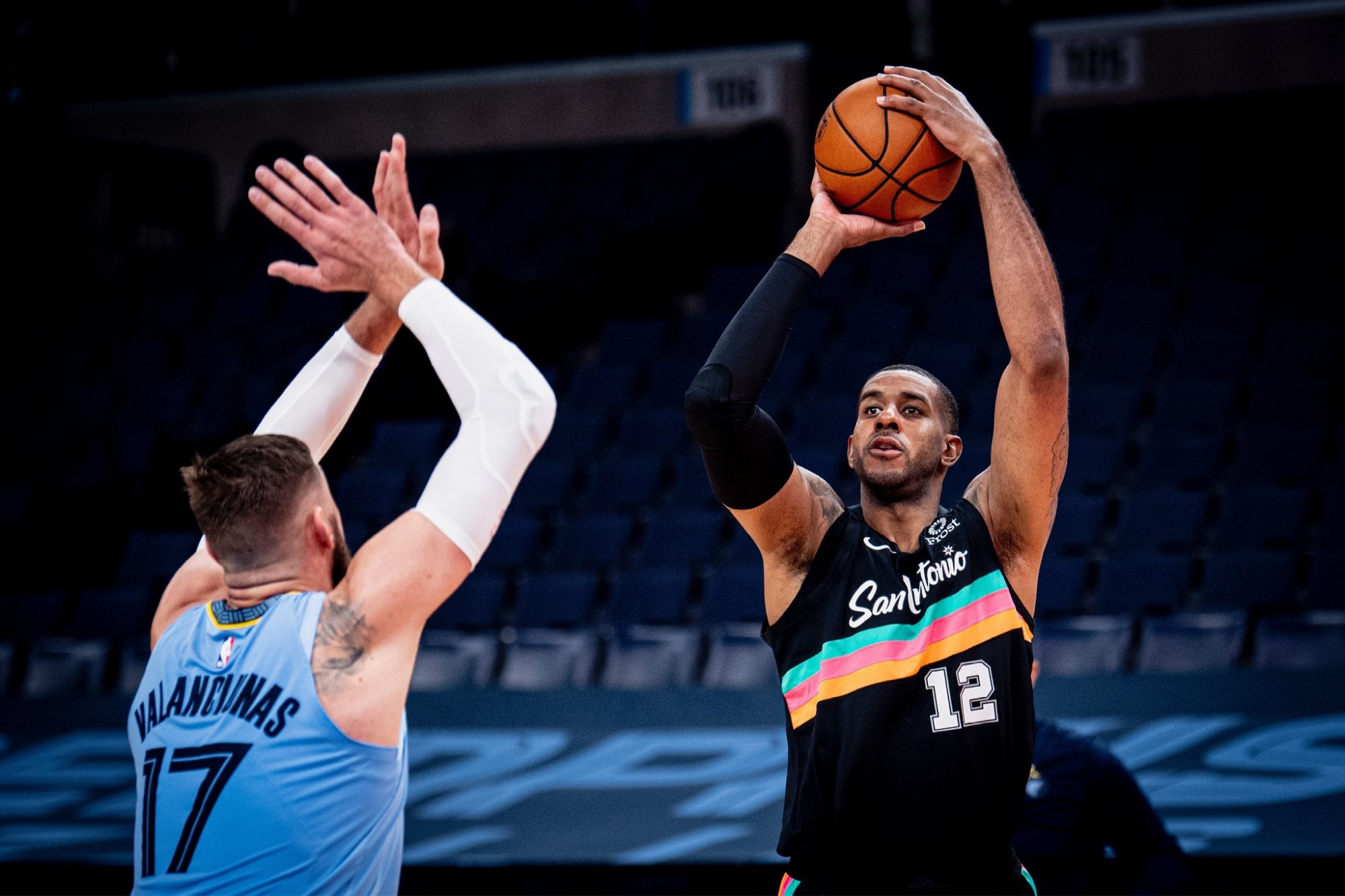 略占优势 略占优势