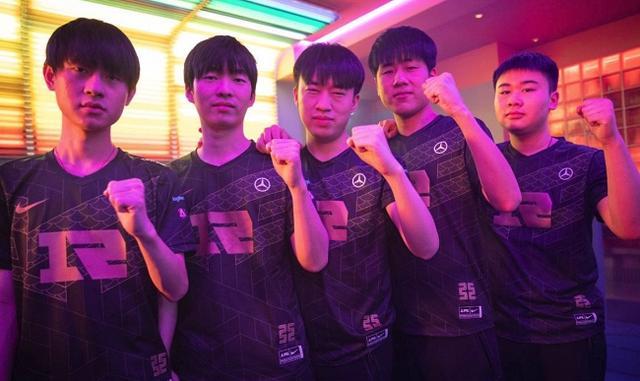 留在他们的 留在他们的