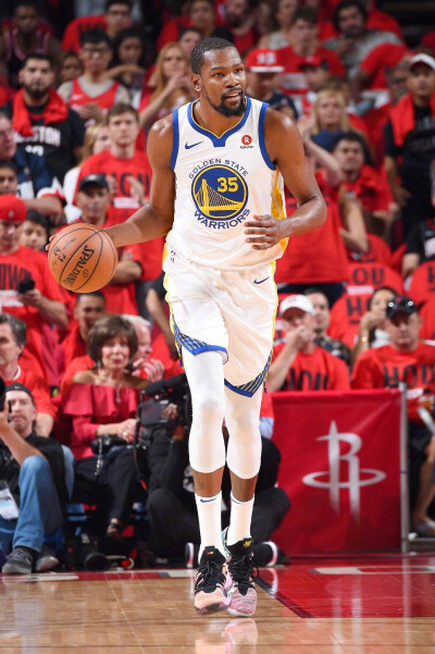 舆论在后 舆论在后